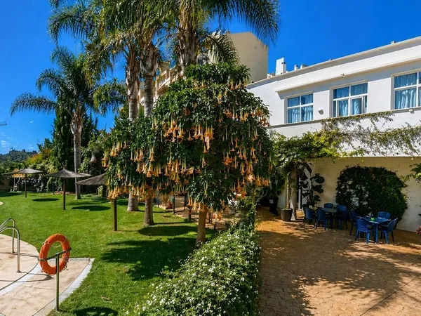 Chalet adosado en Limonar - Foto 4