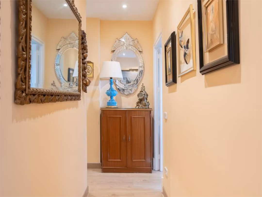 Piso en  Calle del General Álvarez de Castro 37 - Foto 4