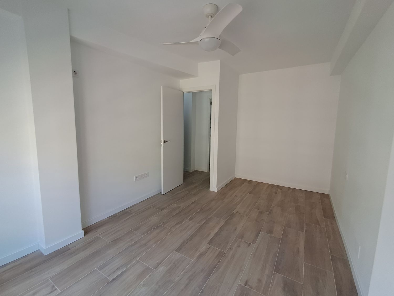 Piso en calle Armengual de la Mota, 34 - Foto 7