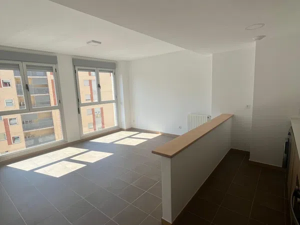 Piso en avenida de Castilla y León, 11 - Foto 3