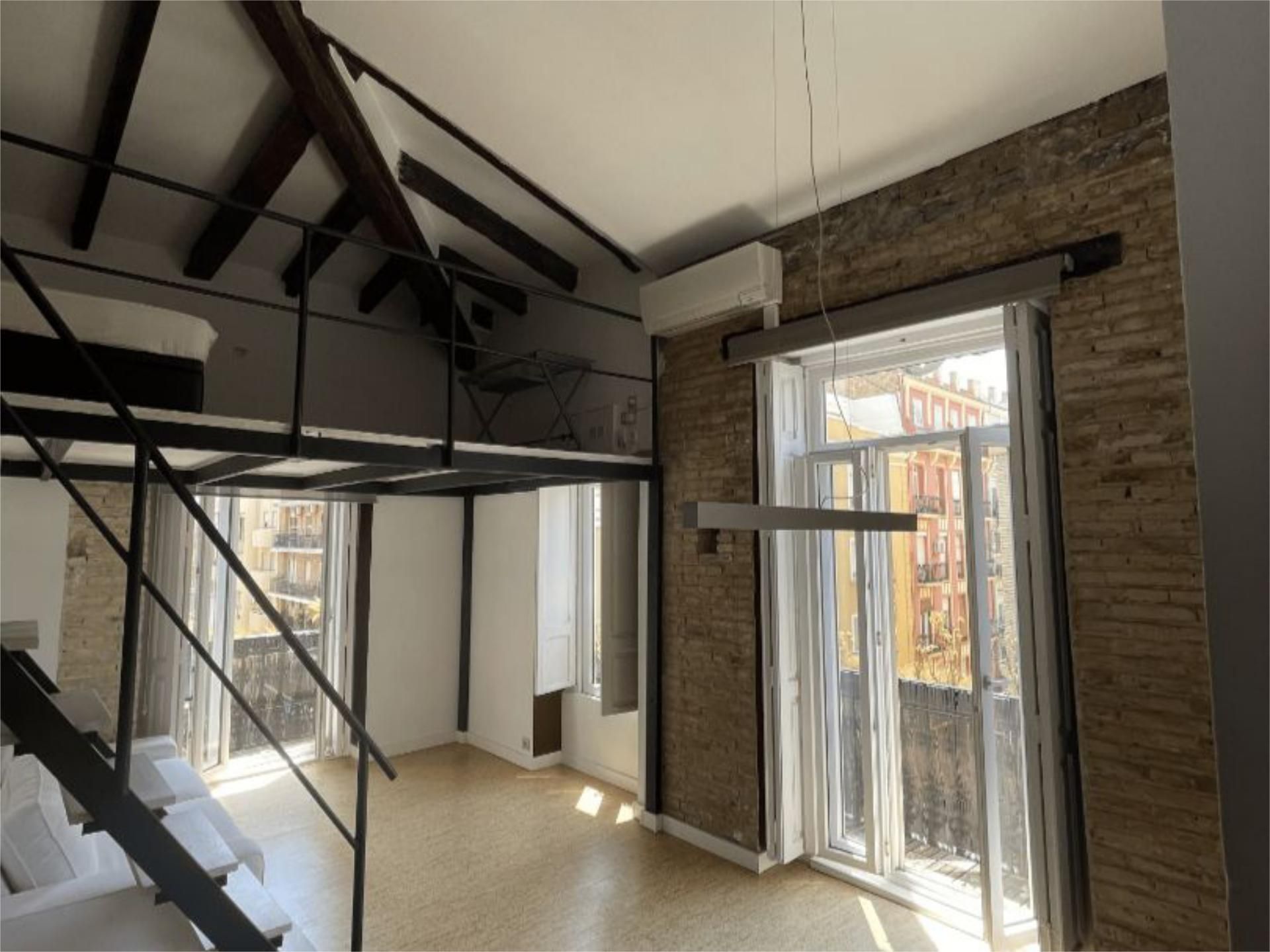 Piso en  Carrer dels Tomasos 7 - Foto 1