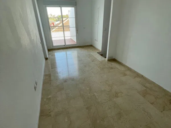 Chalet adosado en Limonar - Foto 11
