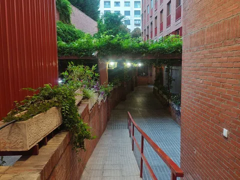 Piso en calle de Donoso Cortés, 45