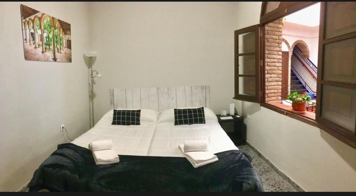 Caserón en Caserón en Plaza de Abades, 11, Judería - San Basilio - Foto 12