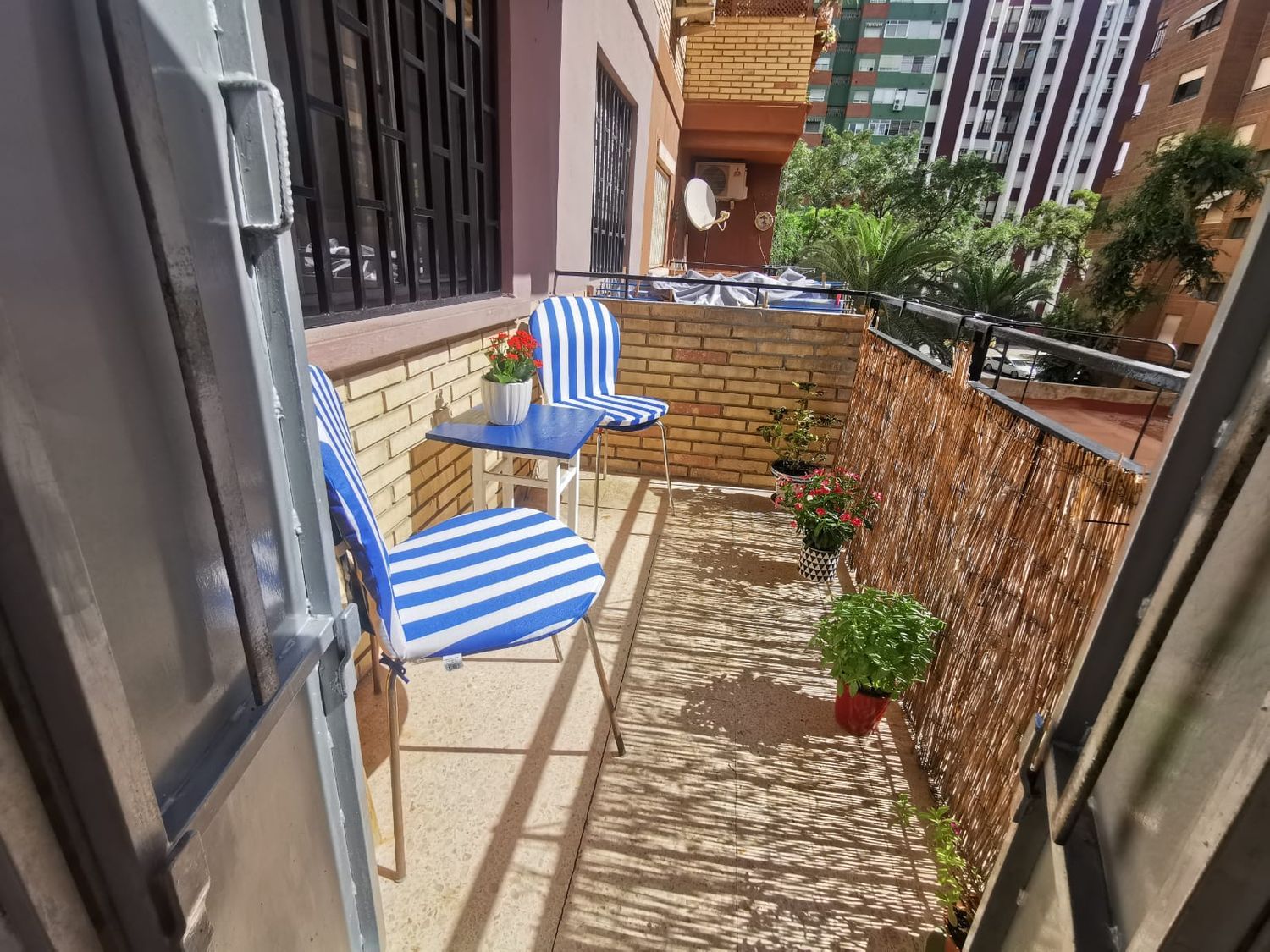 Piso en Calle del Gravador Manuel Peleguer, Ciutat Jardí - Foto 4