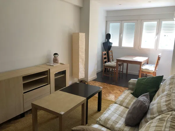 Piso en calle de las Islas Cíes, 23