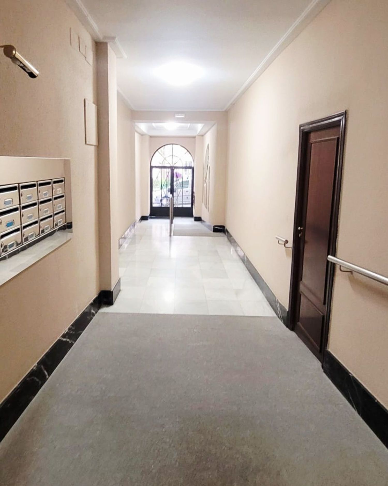 Piso en calle Independencia, 13 - Foto 2