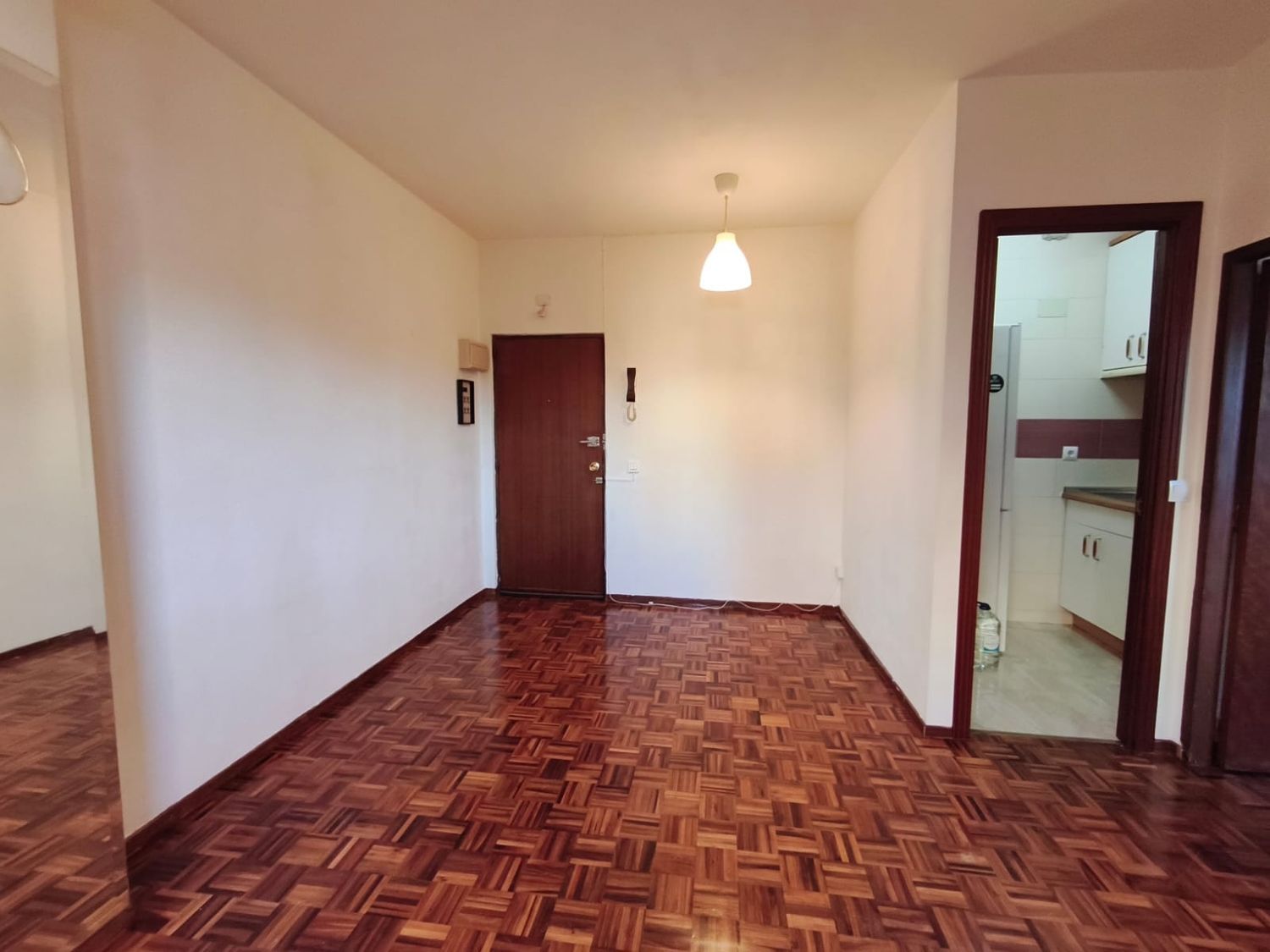 Alquiler de piso en Calle de César González Ruano, 7 - Foto 2