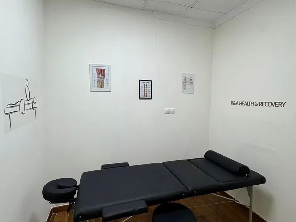 Clínica de fisioterapia en traspaso en Calle d'Almassora, 42 - Foto 1