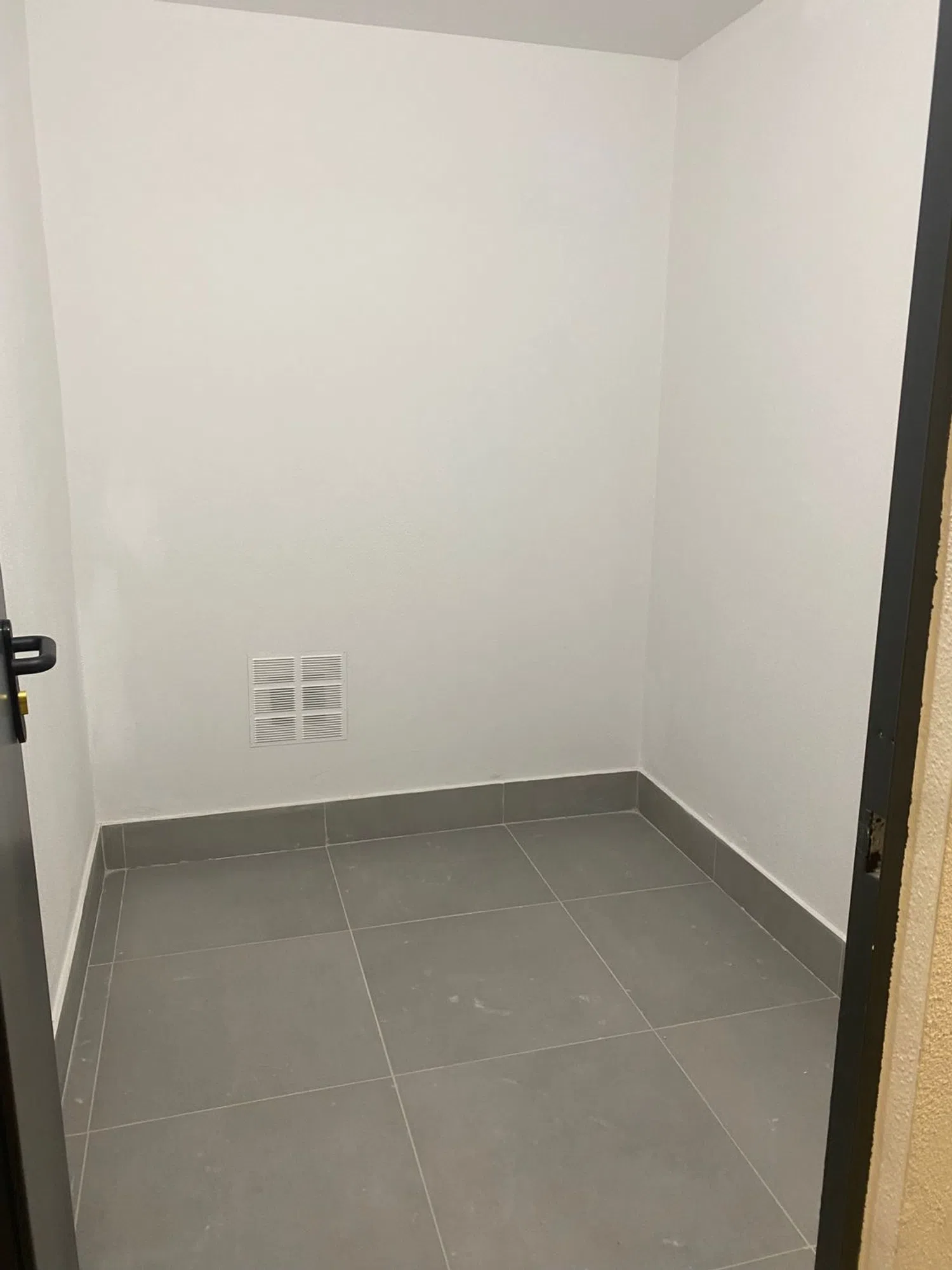 Estudio en calle de Juan Esplandiú, 21 - Foto 9