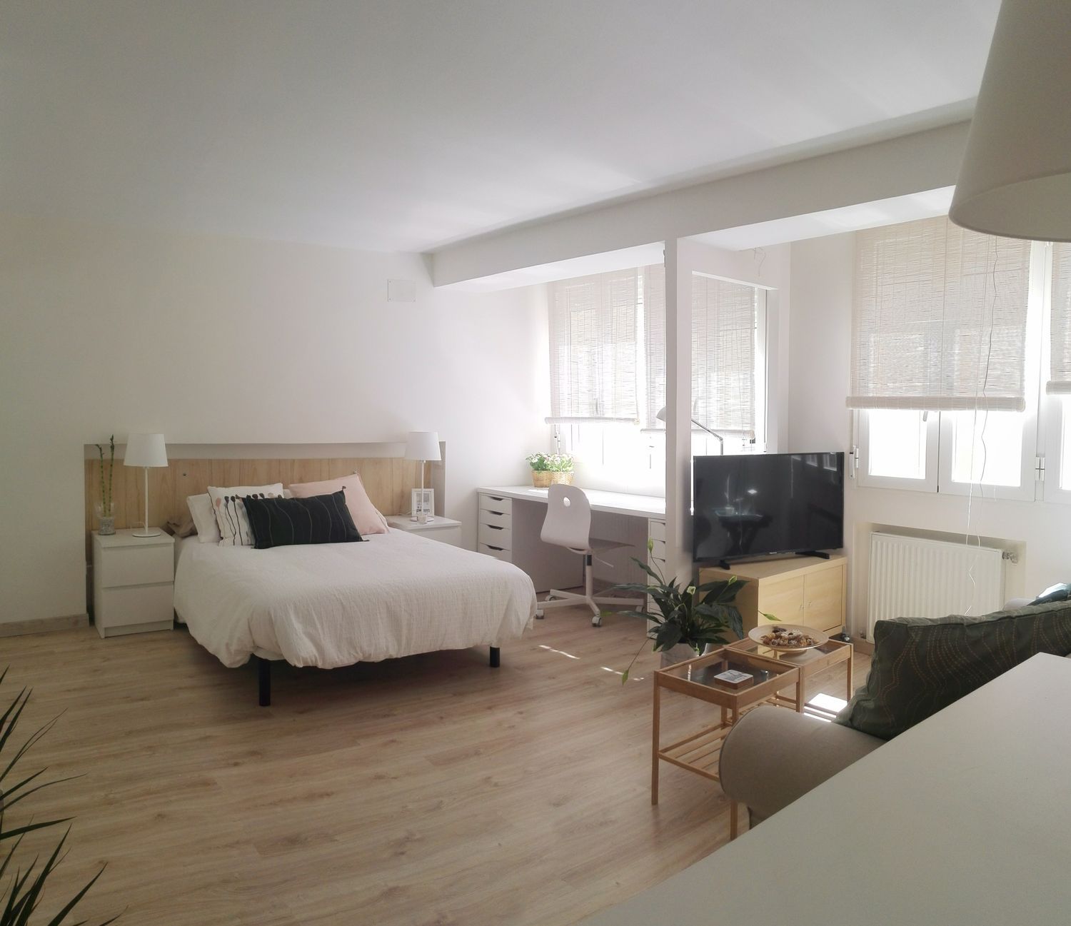 Estudio en calle de Tenerife, 25 - Foto 1