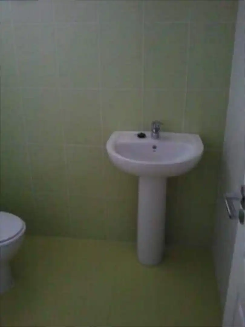 Piso en zona instituto - Foto 4
