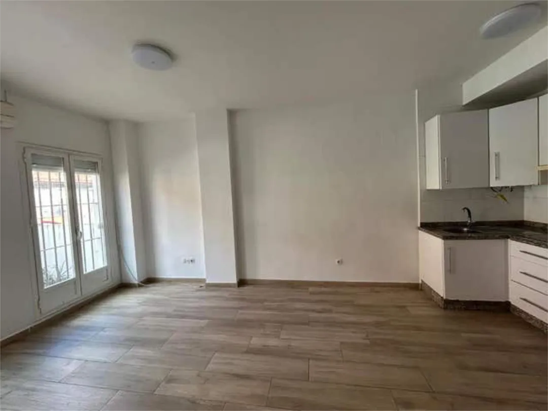 Piso en Cerro-Amate - Foto 8