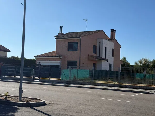 Casa o chalet independiente en Avenida de las Navas, 84 - Foto 2