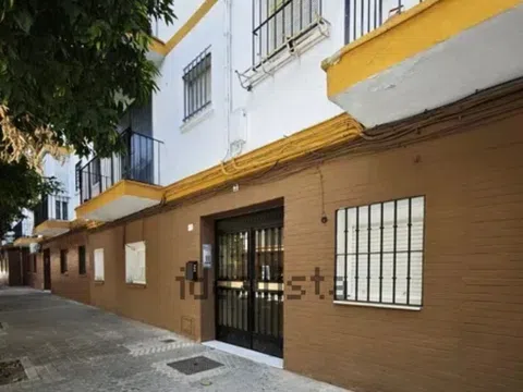 Piso en calle Moncayo, 4