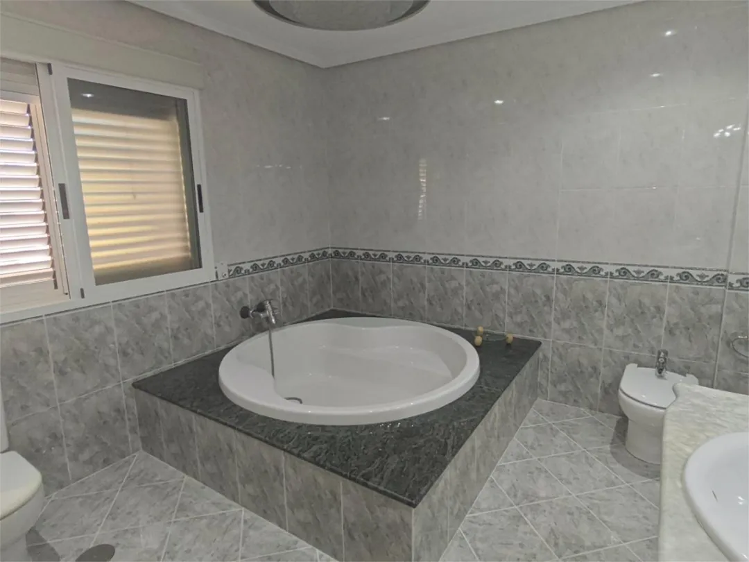 Casa adosada en  Calle Carrascos 18 - Foto 14