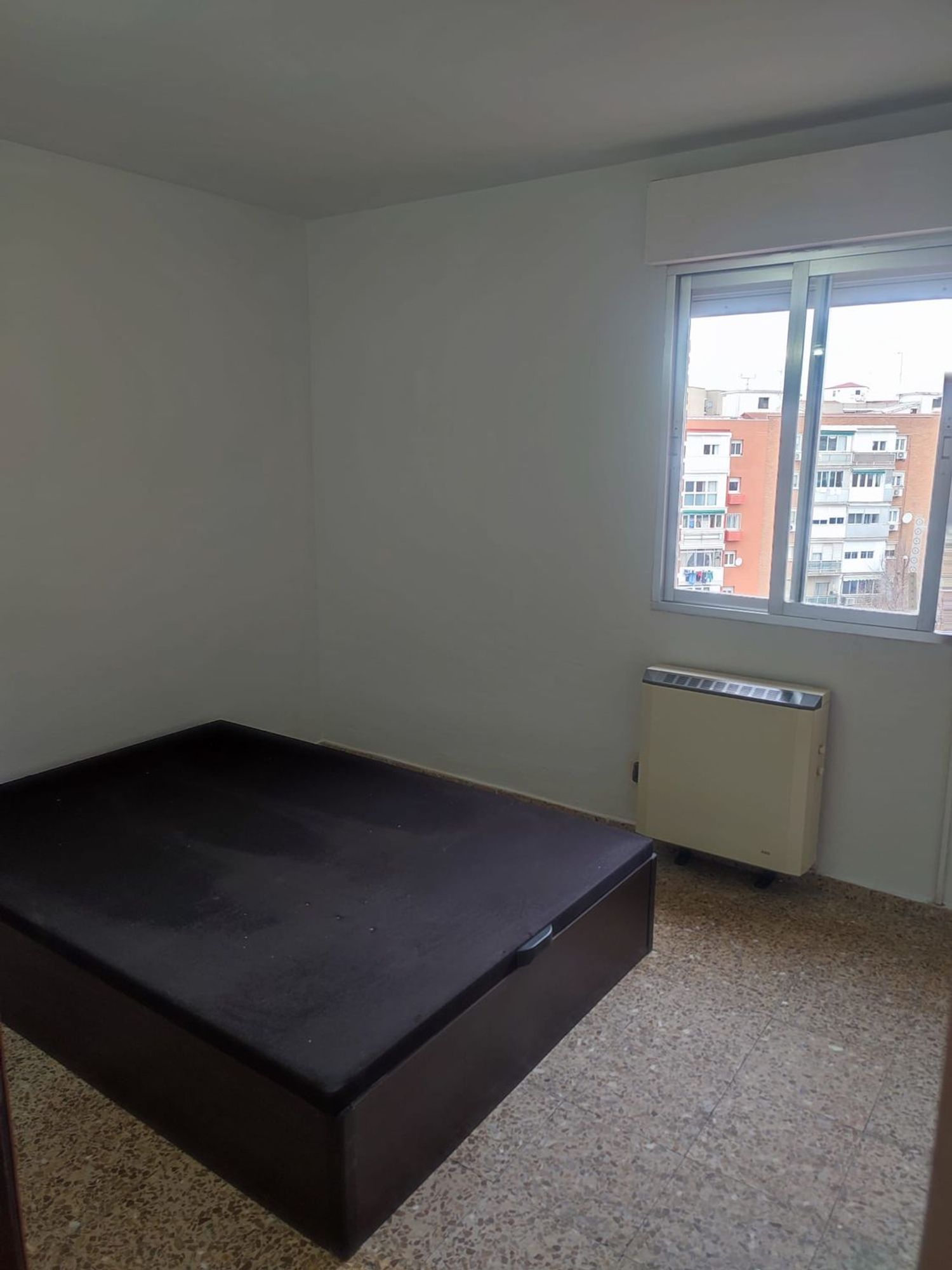 Piso en calle Eduardo Pascual y Cuellar, 6 - Foto 12