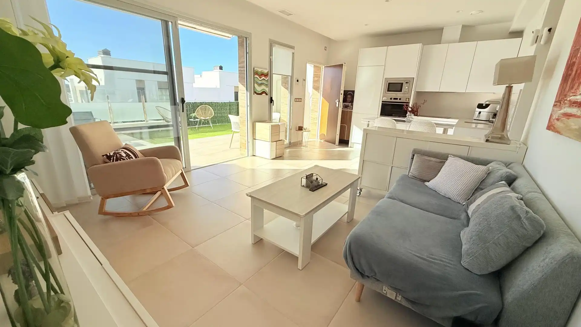 Planta baja en  Carrer d'Equador 22 - Foto 13