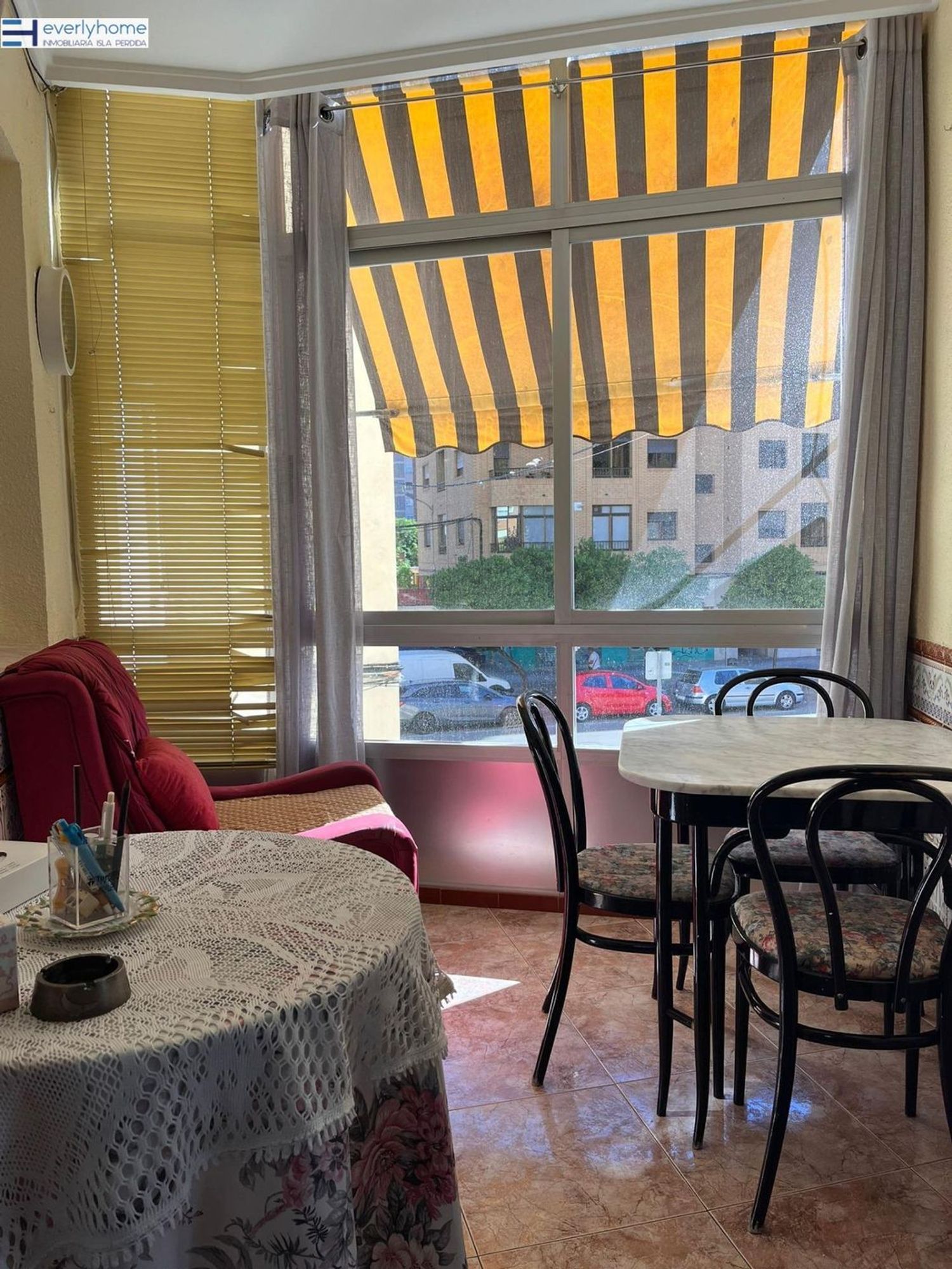 Piso en Plaza Pintor Anglada, L'Illa Perduda - Foto 11