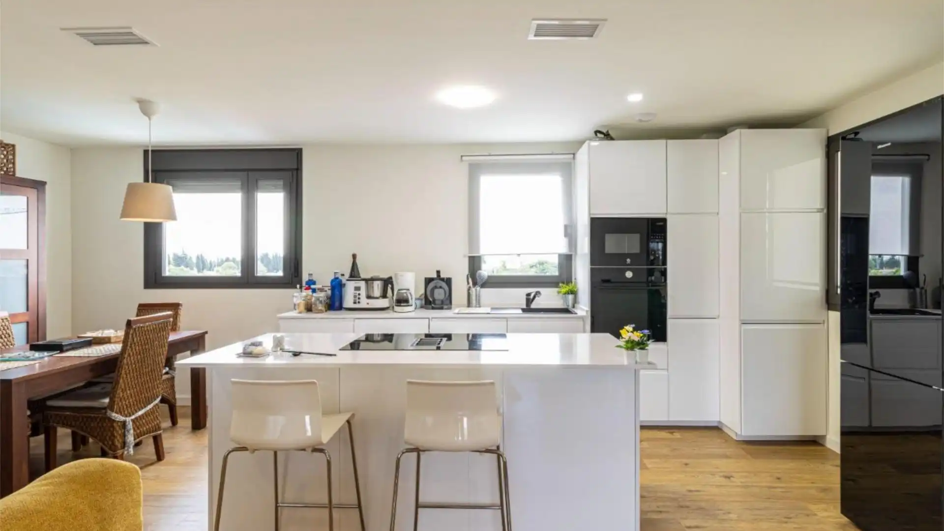 Piso en  Avenida Rey Juan Carlos I Local - Foto 2