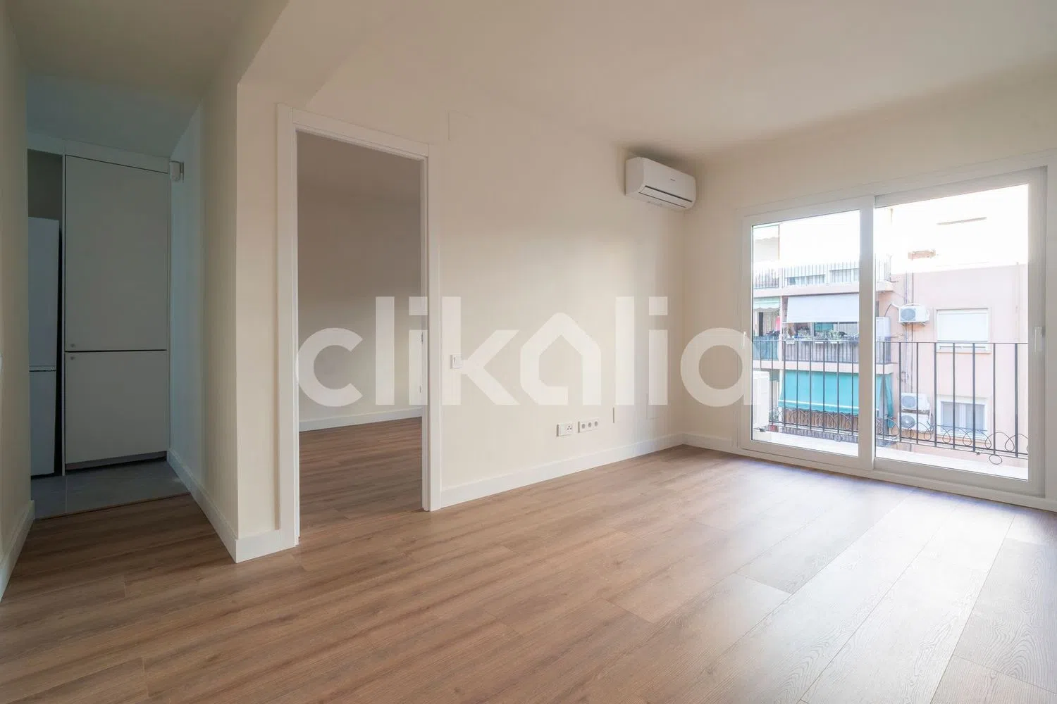 Piso en calle de Ramiro de Maeztu - Foto 1