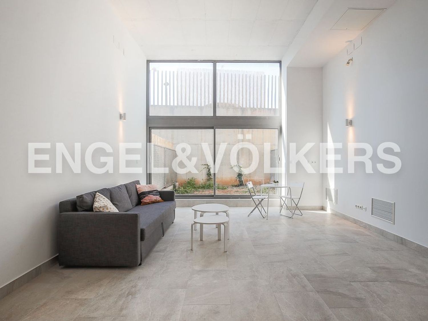 Estudio en Calle de la Creu Roja - Foto 14