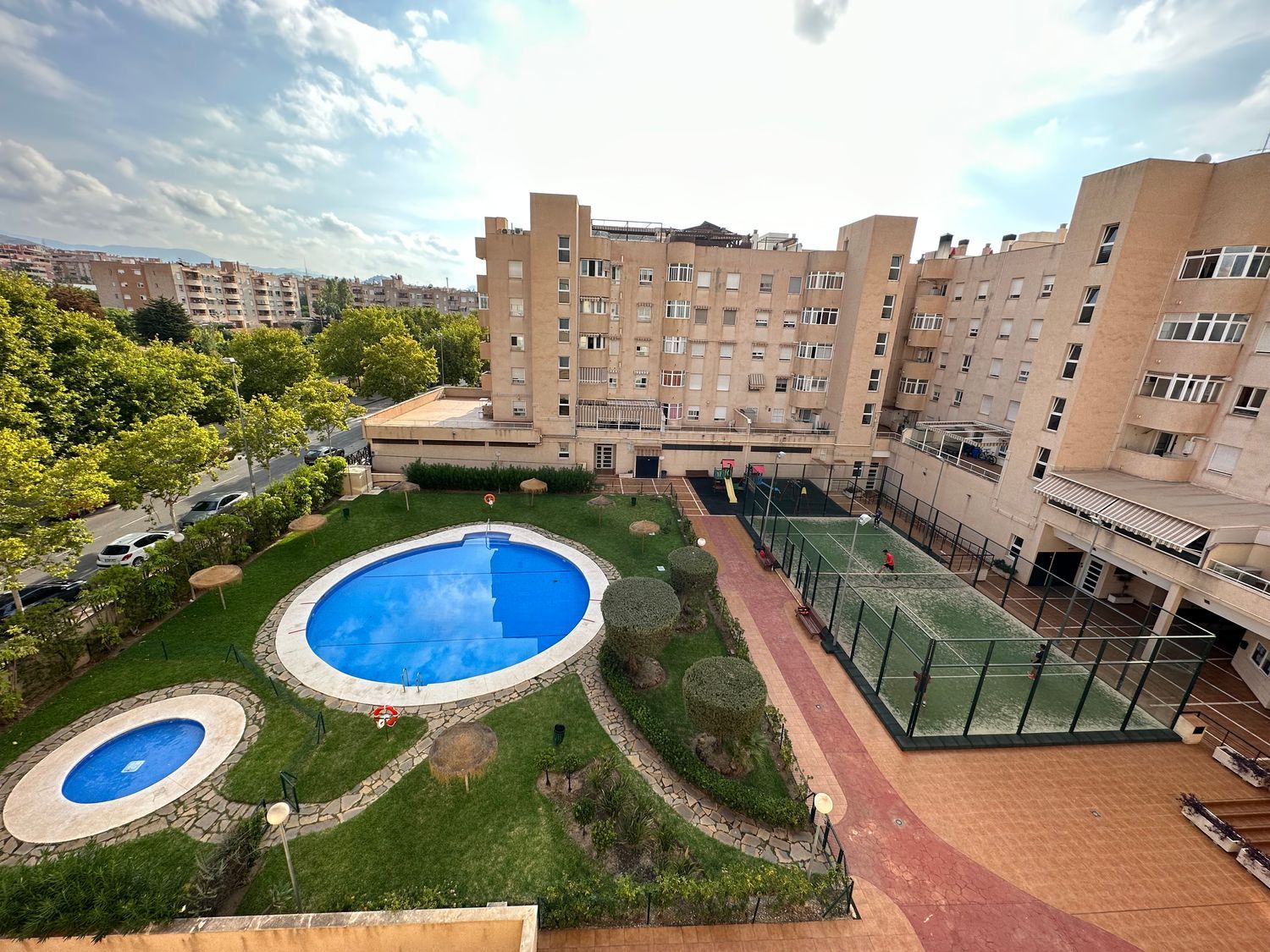 Piso en avenida Parménides, 11