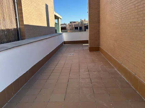 Ático en calle Océano Atlántico, 3