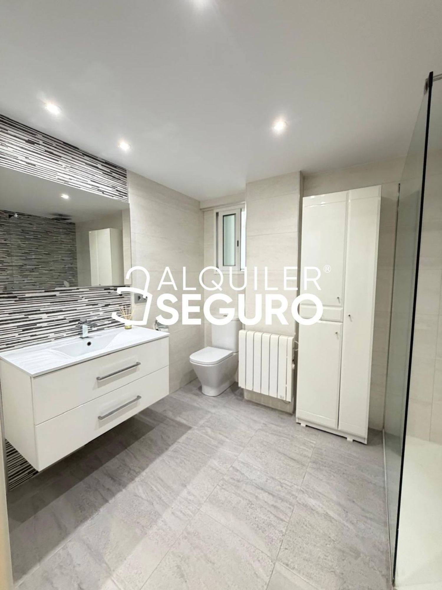 Piso en Calle del Riu Túria, Zona Ensanche-Río Jucar - Foto 5