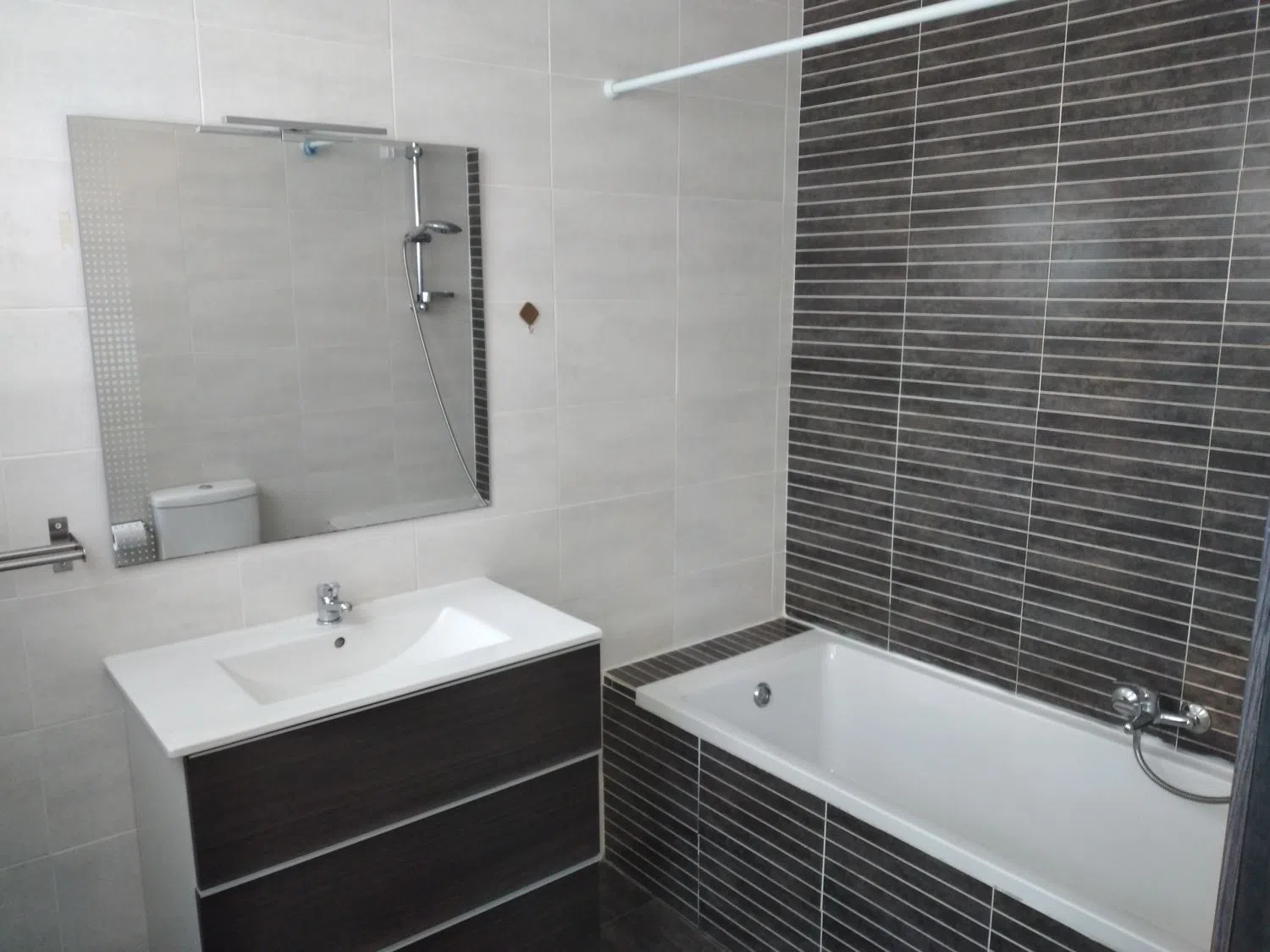 Piso en calle Hermanos Gil Coca, 1 - Foto 3