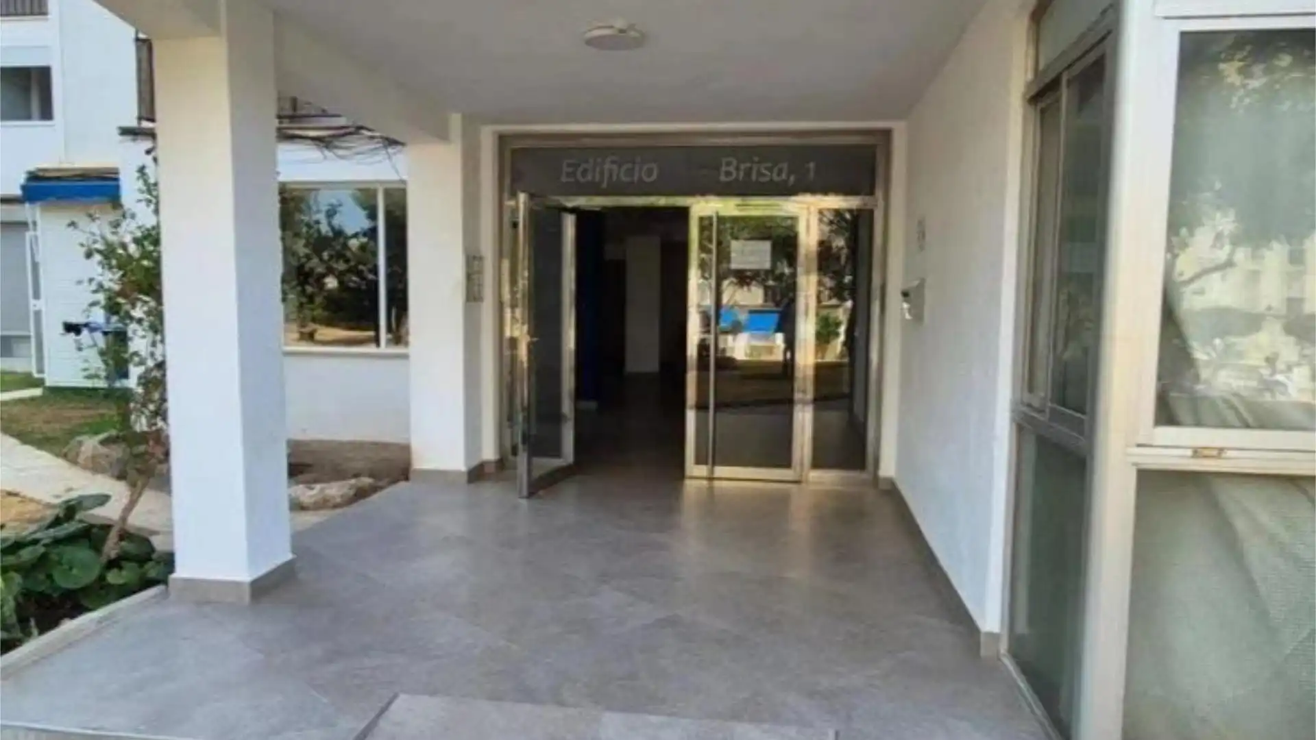 Piso en  Calle Hermanos Álvarez Quintero 1 - Foto 5