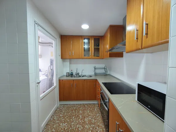 Piso en Calle Gasset y Artime, 34, Carolinas Altas - Foto 5