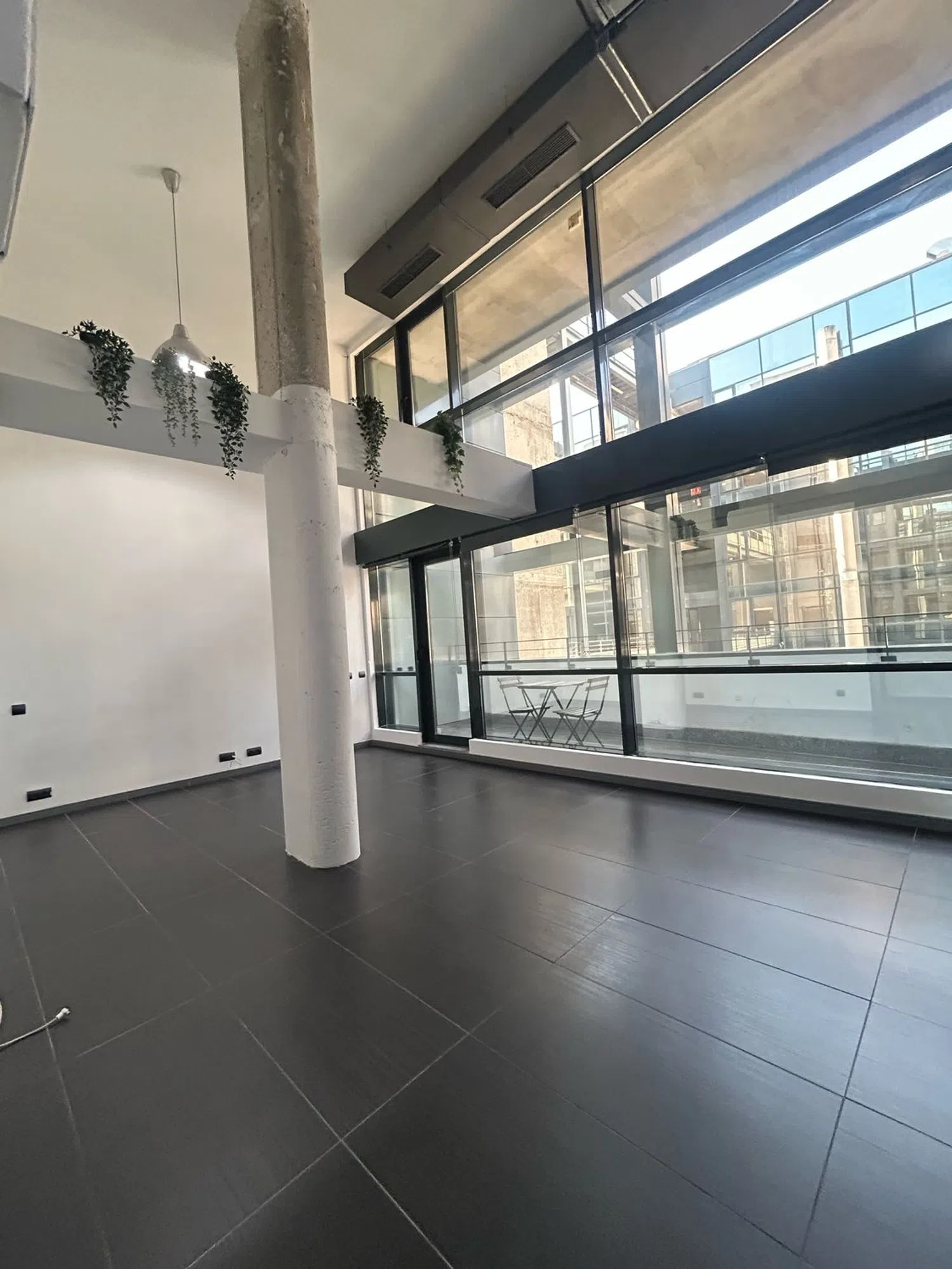 Estudio en avenida de Manoteras, 8 - Foto 1