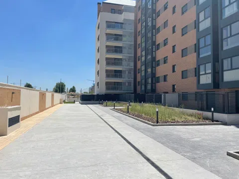 Piso en calle Enrique Urquijo, 130