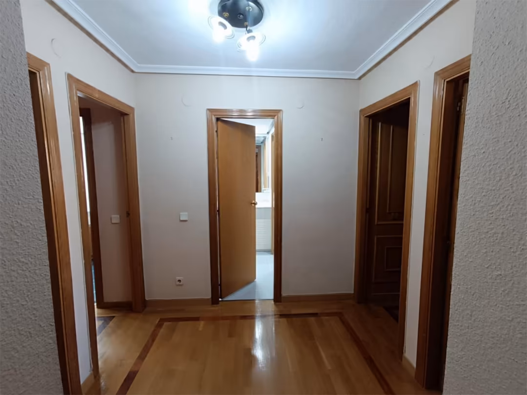 Piso en  Calle Victoria Kent Siano 32 - Foto 19