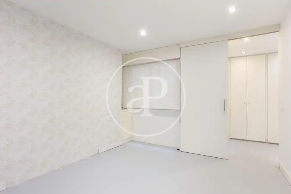 Piso en  Carrer d'Armando Palacio Valdés - Foto 8