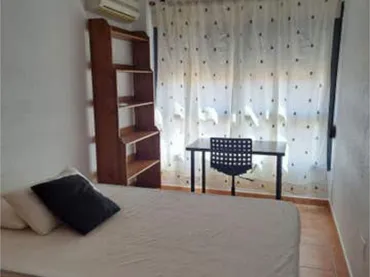 Piso en JUNTO CENTRO DE SALUD - Foto 4