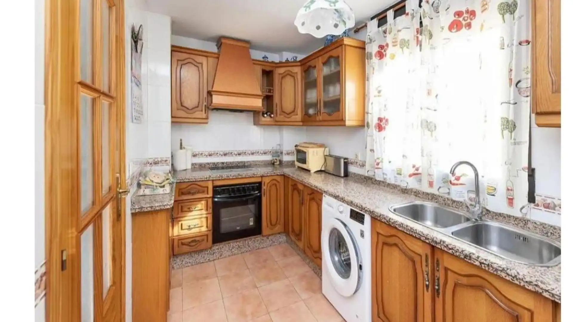 Piso en  Calle Aljibe Alto 11 - Foto 5