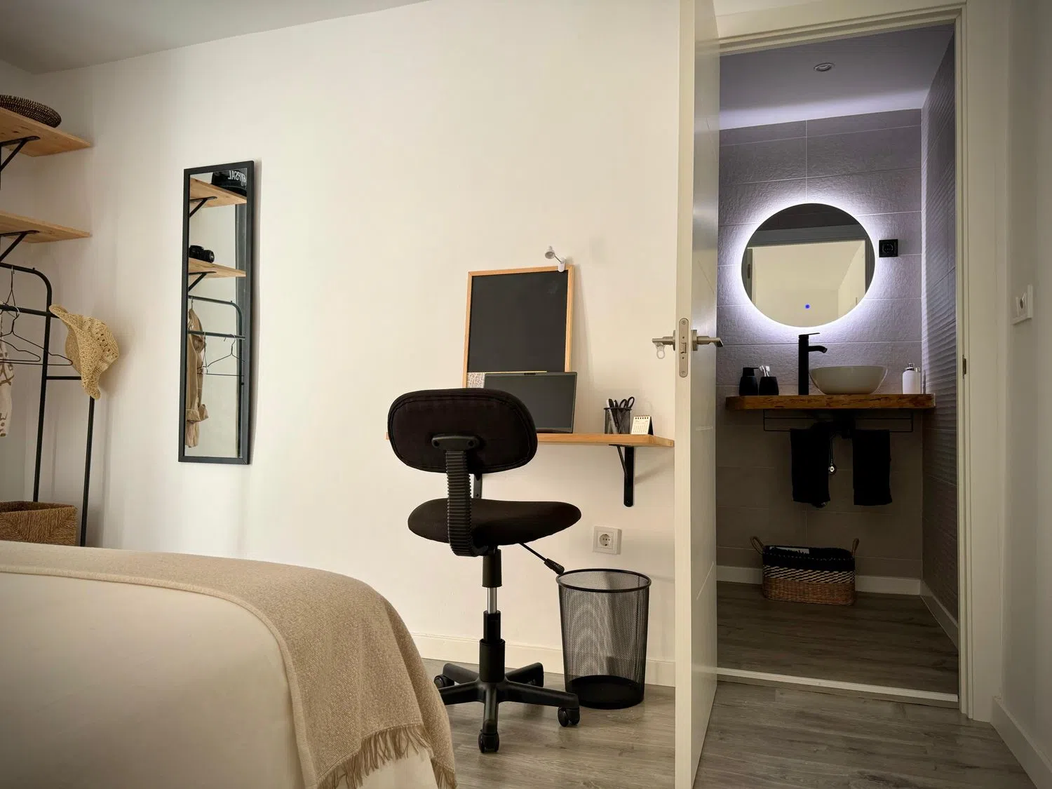 Estudio en calle San Bartolomé, 13 - Foto 3