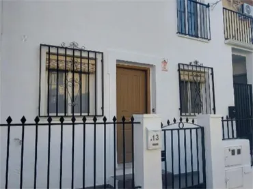 Casa adosada en  Calle los Lechines 12 - Foto 1