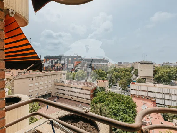 Piso en Calle de Bèlgica, Mestalla - Foto 1