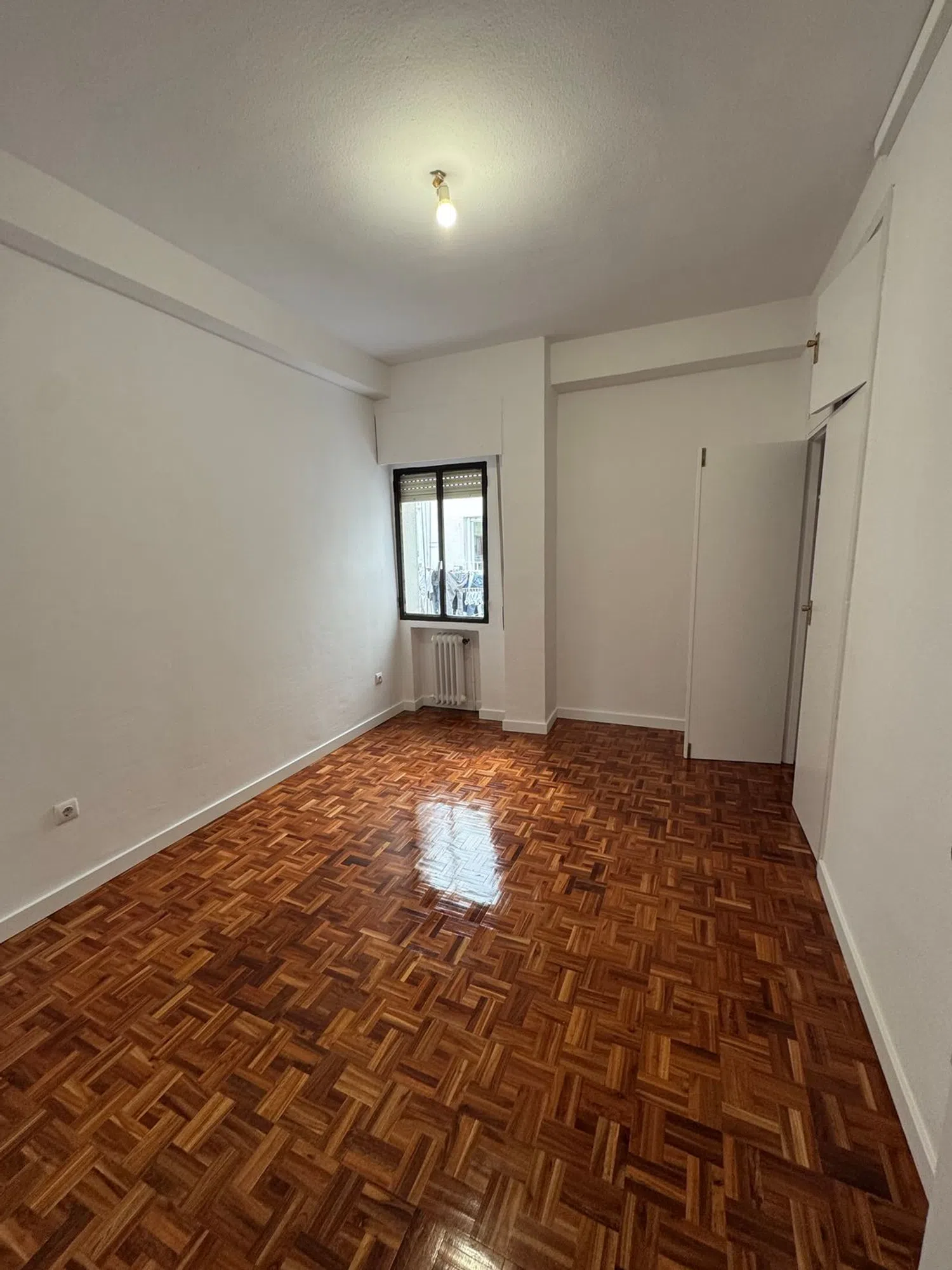 Piso en calle de Clara del Rey, 24 - Foto 4