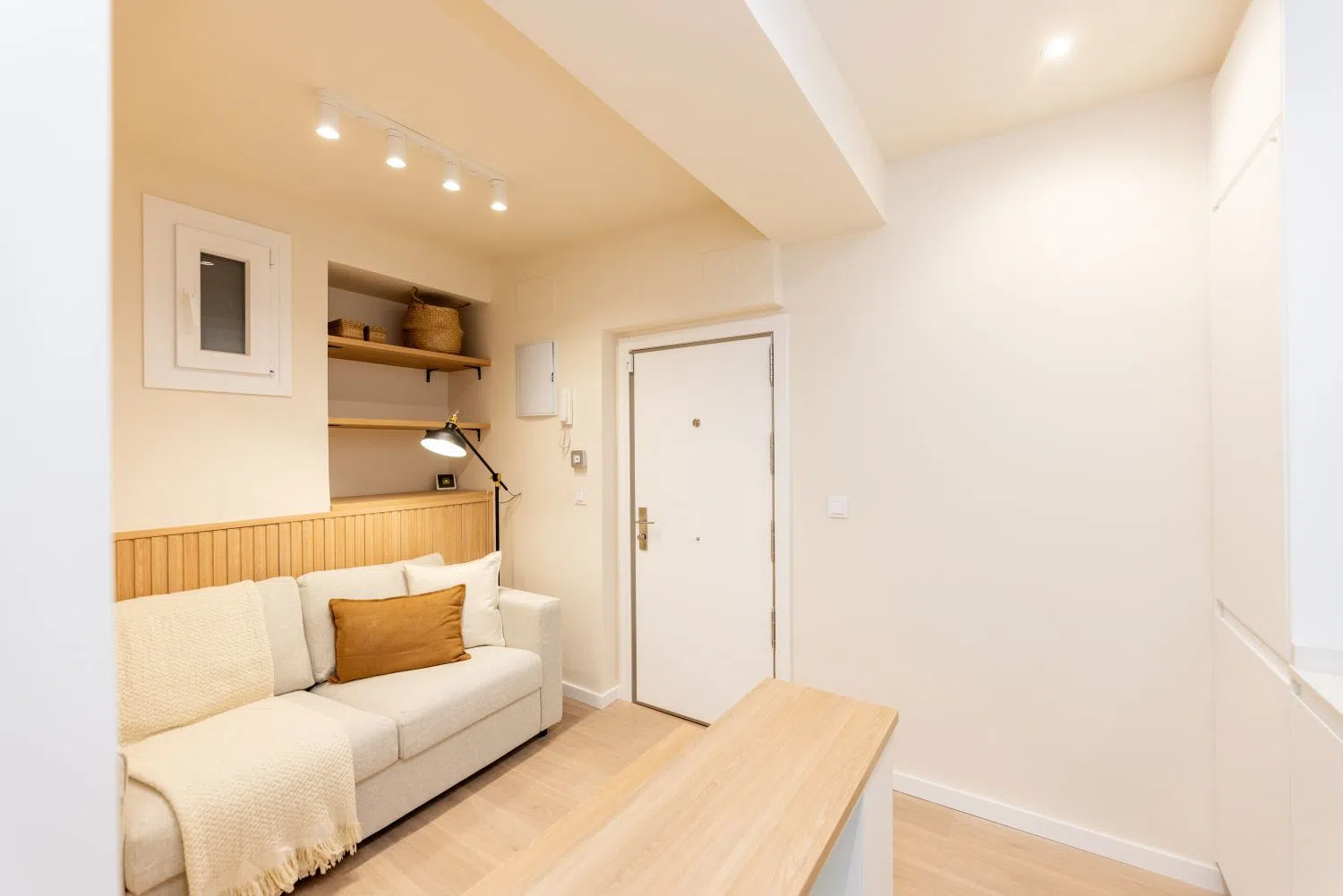 Piso en calle de San Bernabé - Foto 2