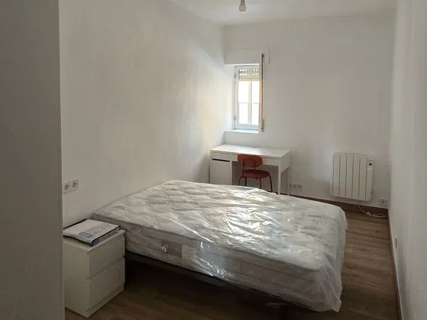 Piso en Calle Tejares, 33, San Bernardo - Foto 2