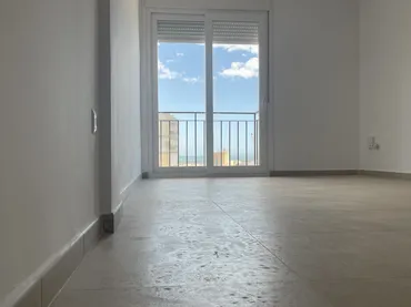 Piso en  Avenida del Comandante Benítez 14 - Foto 7