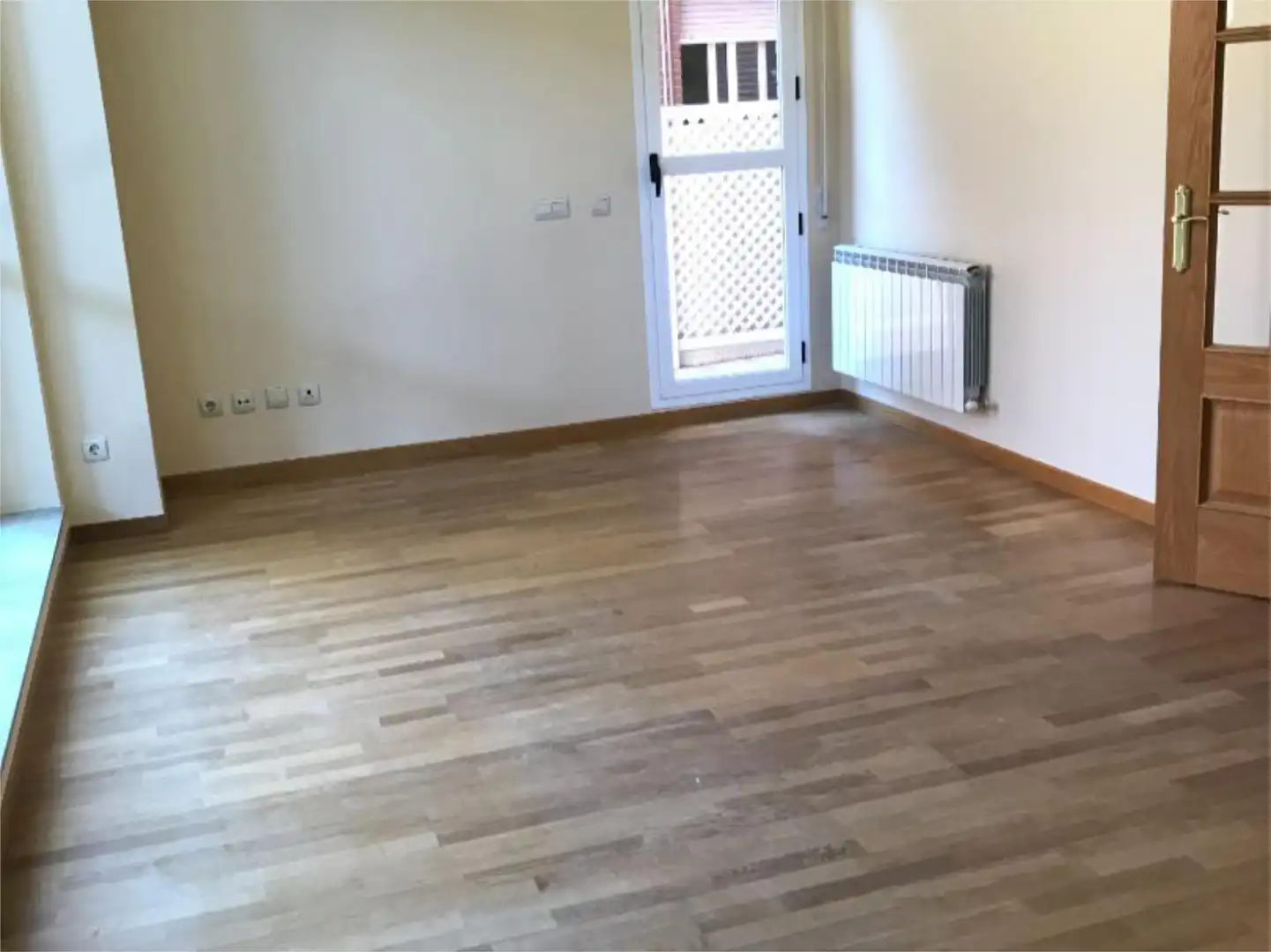 Piso en  Vía Complutense 122 - Foto 5