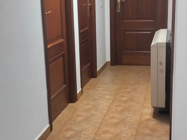 Piso en Avenida de Hermanos Perez Casariego, 5 - Foto 8
