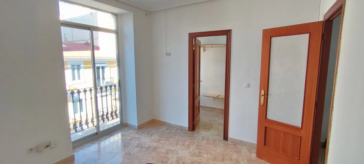 Piso en calle de Gandia, 17 - Foto 1