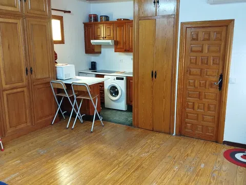 Estudio en Guzmán el Bueno, 12