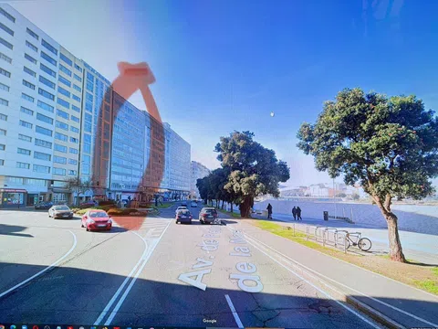 Piso en avenida Buenos Aires, 5